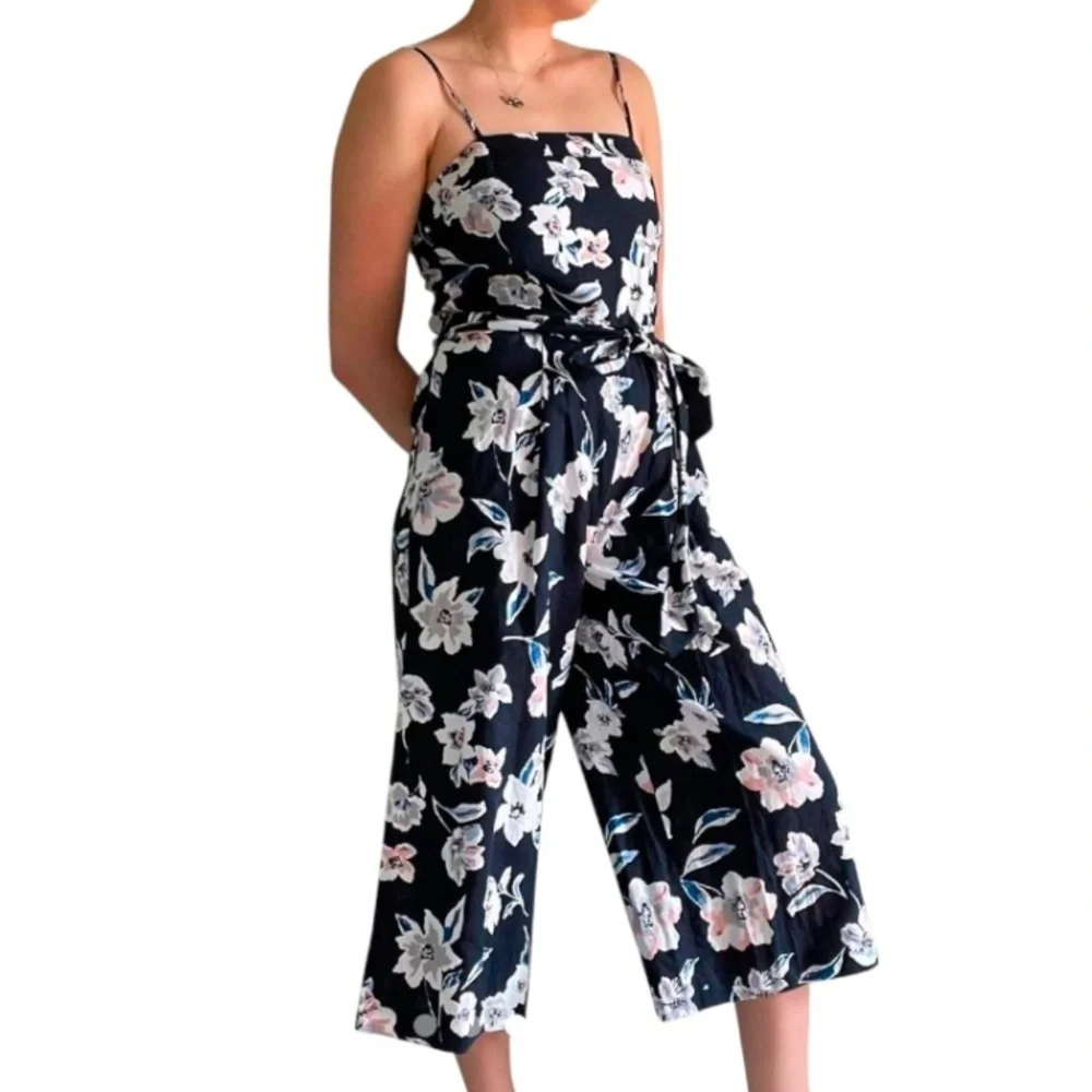 Banana Republic Jumper Wide Leg Linen Floral Cropped w Pockets Navy Size 0